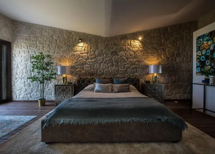 Under The Stars Tatil Evi